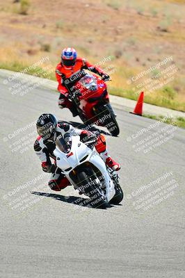 media/Apr-13-2025-TrackXperience (Sun) [[fb1ef998a6]]/Level 2 (Intermediate)/Turns 4 and 6 (Session 4)/